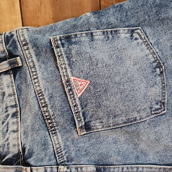Guess Denim Shorts - Picture 3 of 7